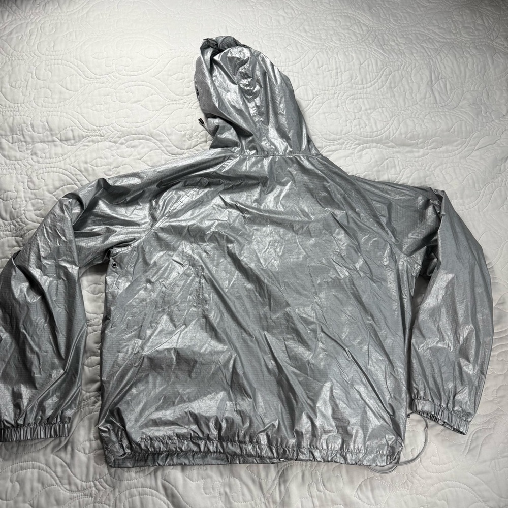 Ralph Lauren Silver‎ Foil Metallic Hooded Full Zip Windbreaker Women's Large EUC - Picture 2 of 11